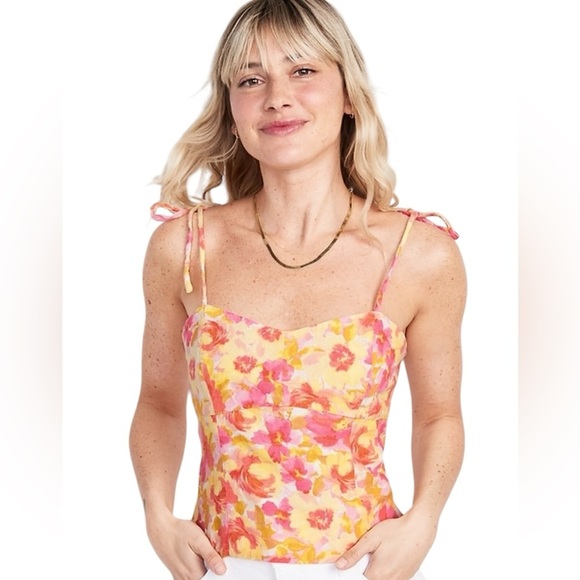 NWT Old Navy Women’s Linen Blend  Floral Smocked Crop Top Size 3X - Picture 1 of 8